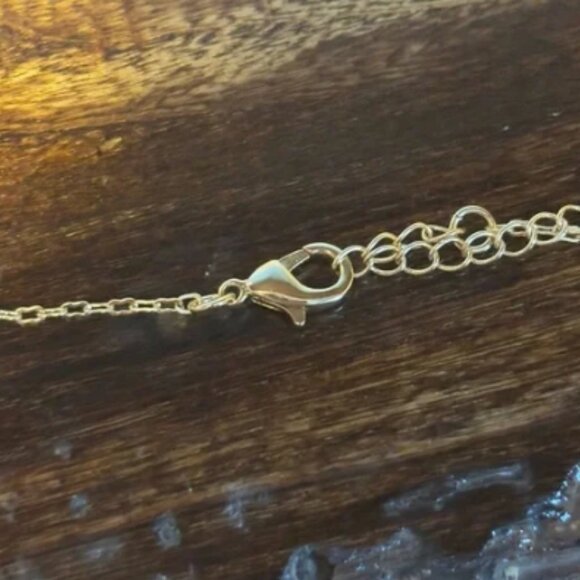 Red Tassel Pendant Necklace - Picture 2 of 2